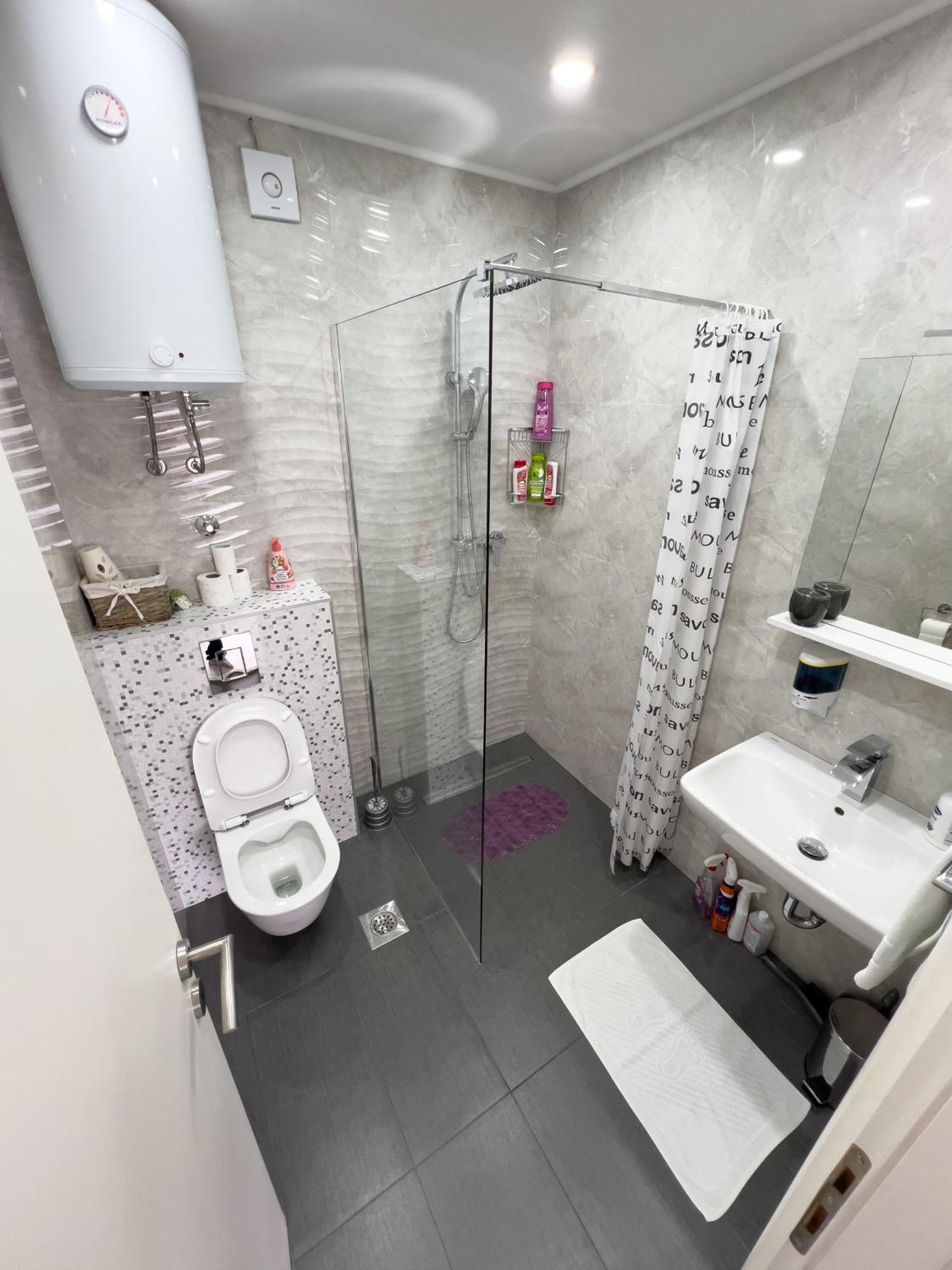 Apartmani Hm 트레빈예 외부 사진